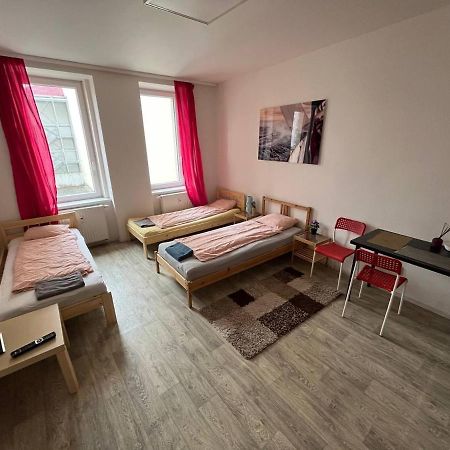 Appartamento Apartmans In The Center With Privat Parking Brno Esterno foto