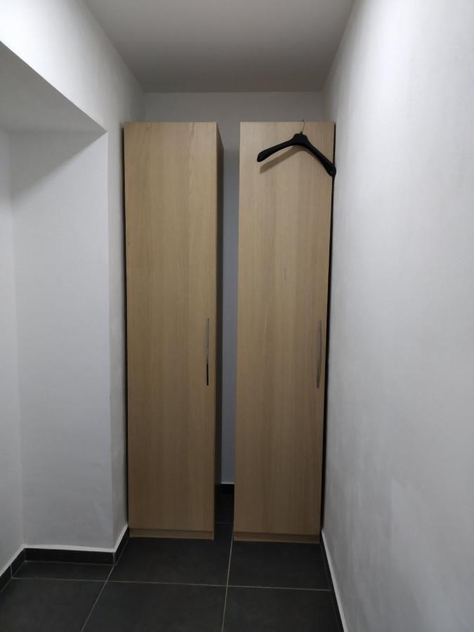 Appartamento Apartmans In The Center With Privat Parking Brno Esterno foto