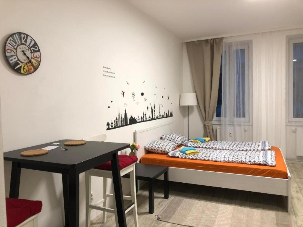 Appartamento Apartmans In The Center With Privat Parking Brno Esterno foto